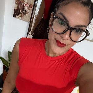 Meet your Posher, Blenlly